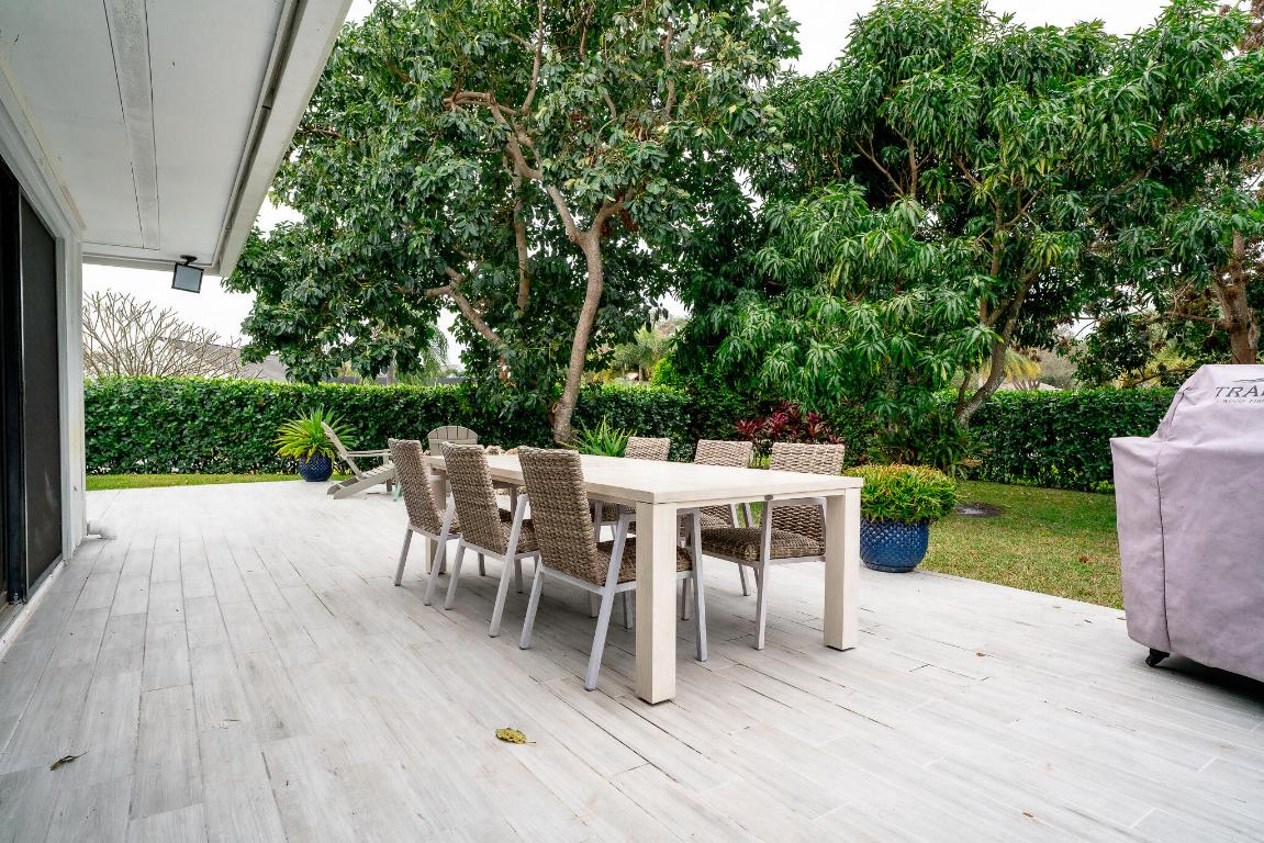 113 SE Turtle Creek Drive