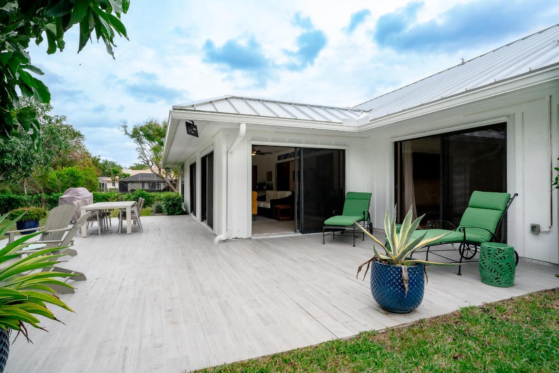 113 SE Turtle Creek Drive