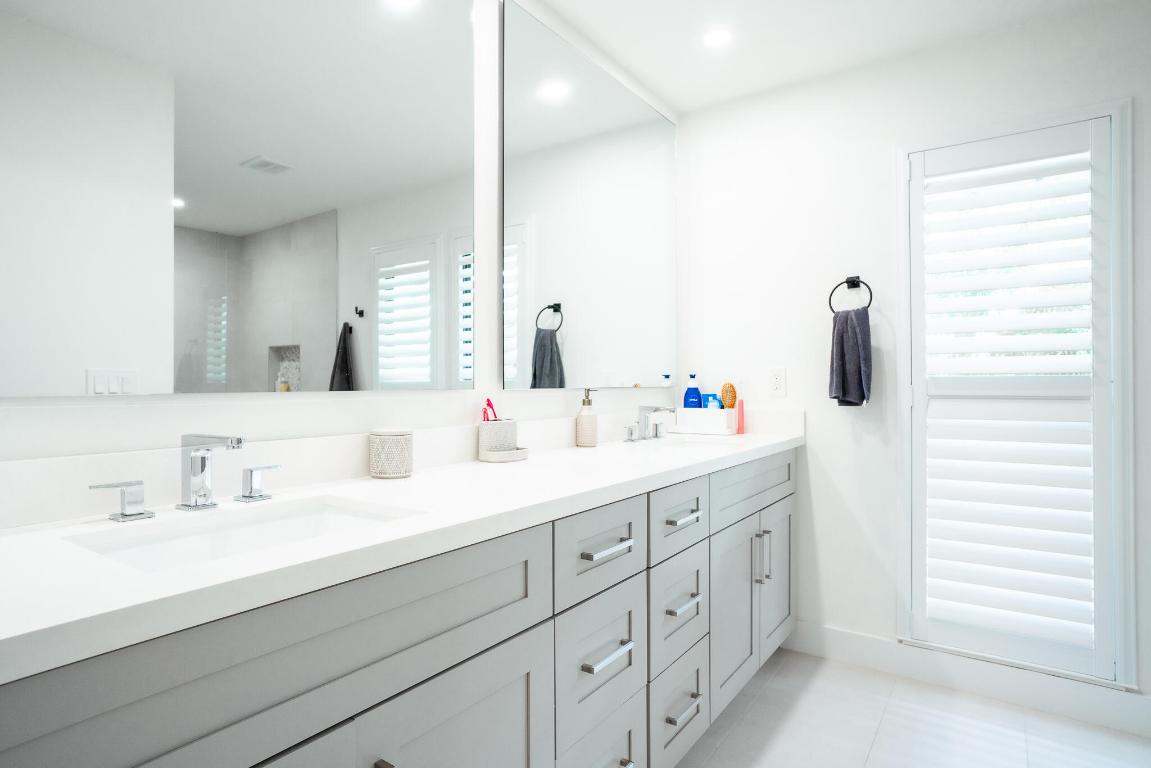 113 SE Turtle Creek Drive