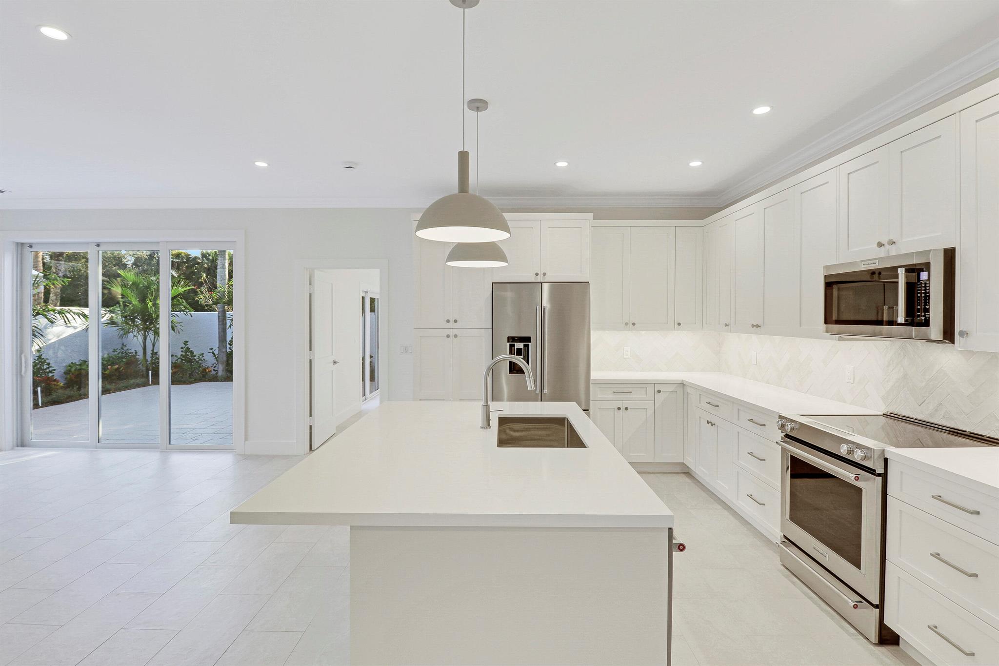 17 Dorchester Circle