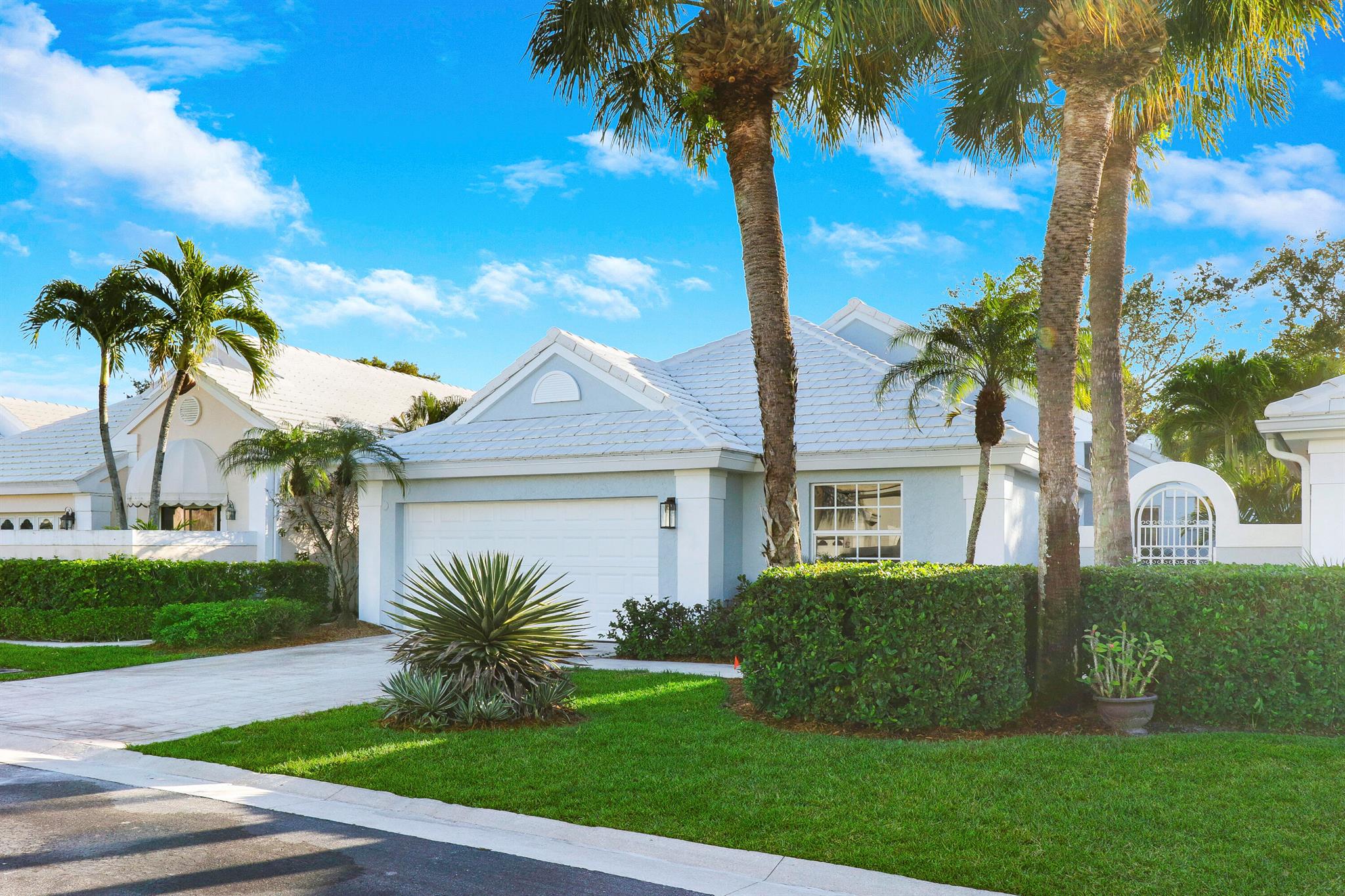 17 Dorchester Circle