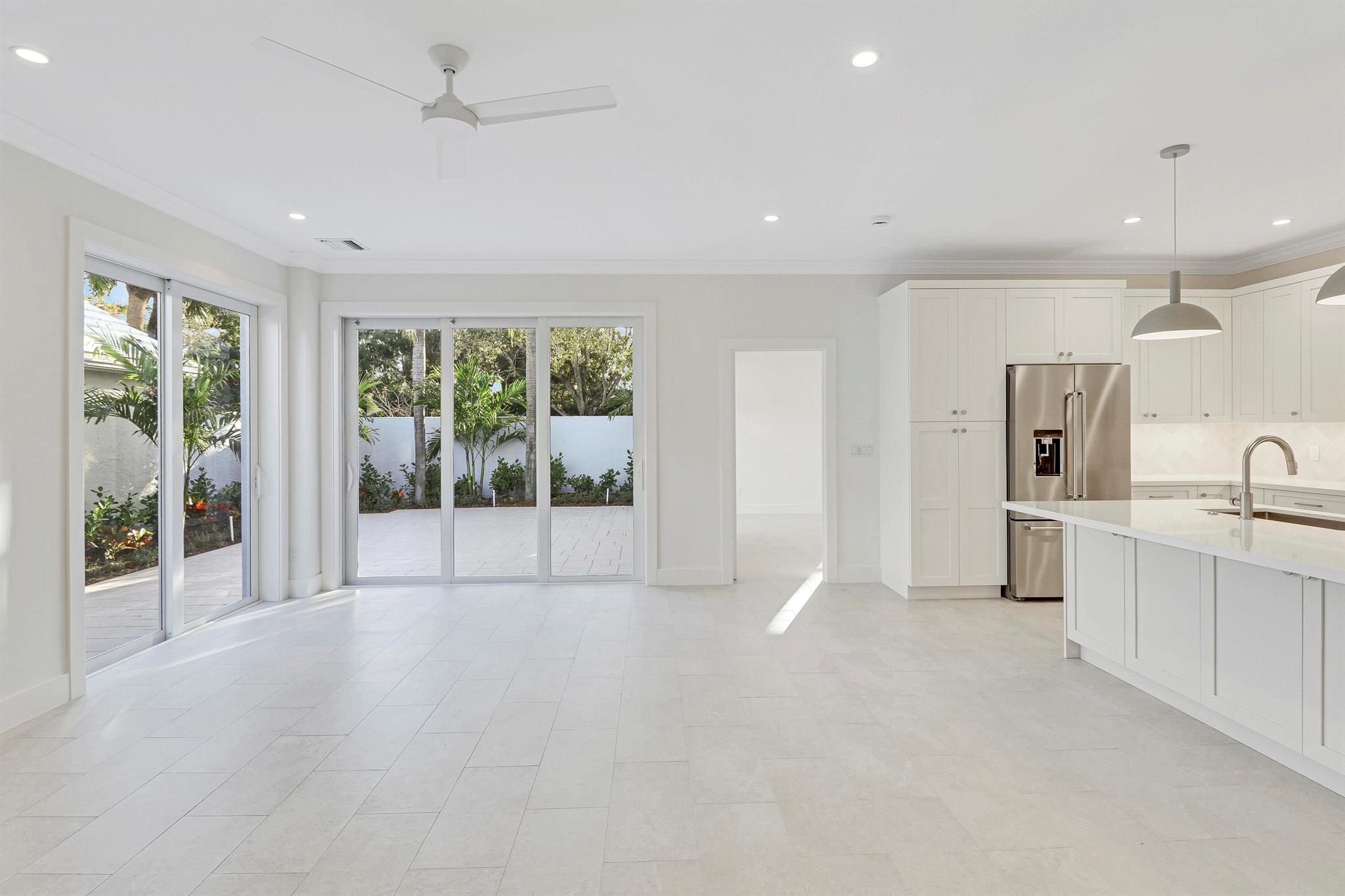 17 Dorchester Circle