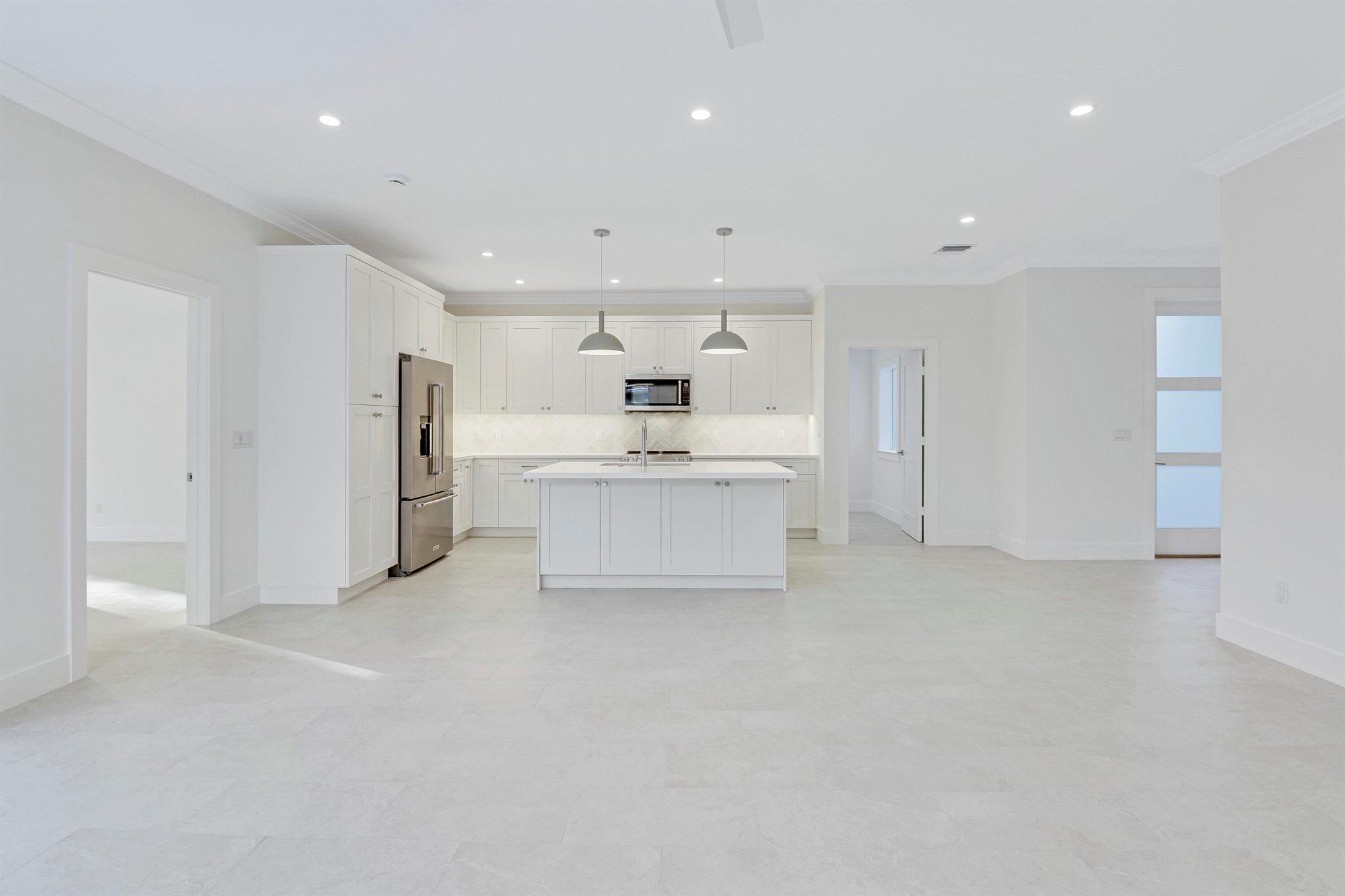 17 Dorchester Circle