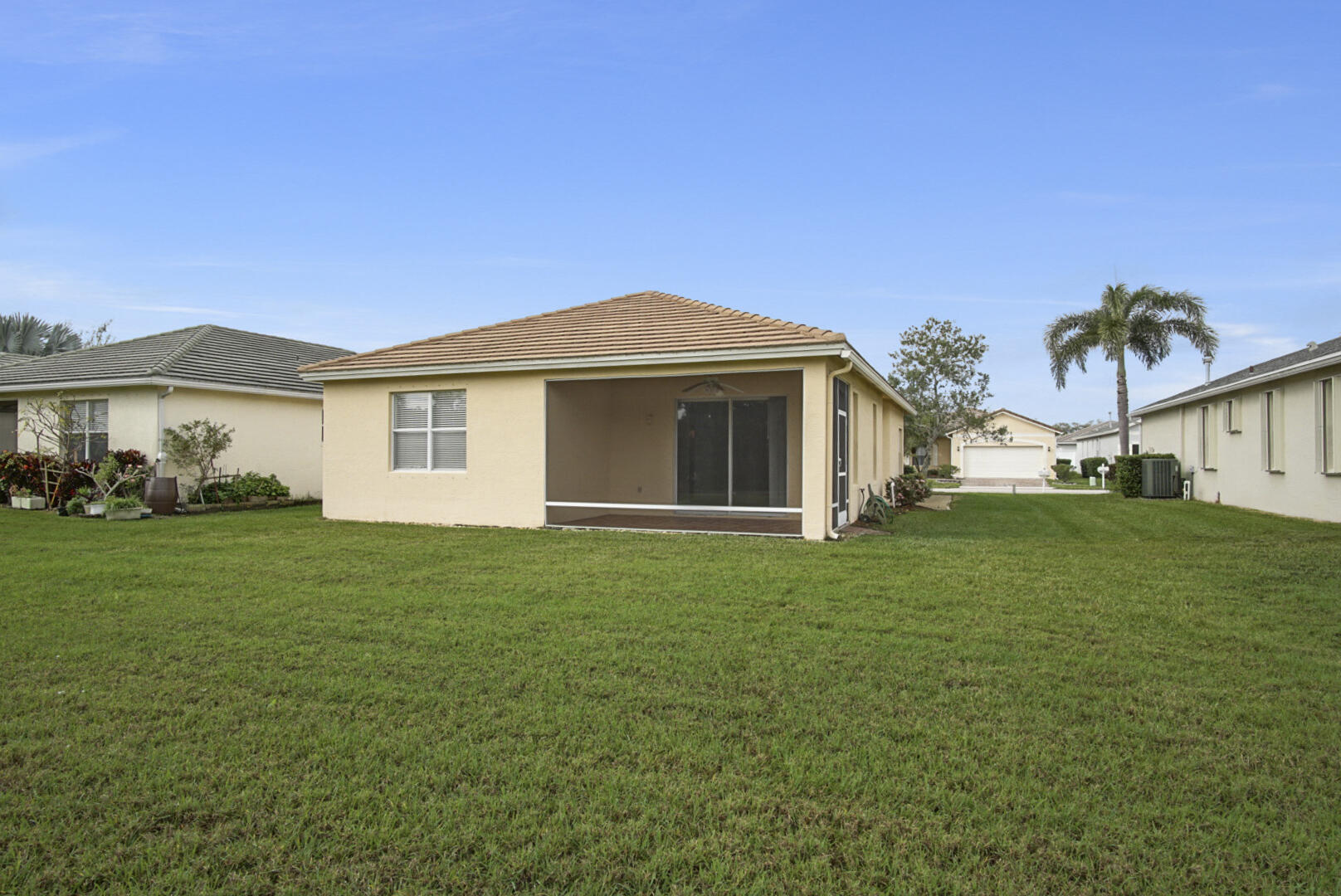 229 SW Manatee Springs Way