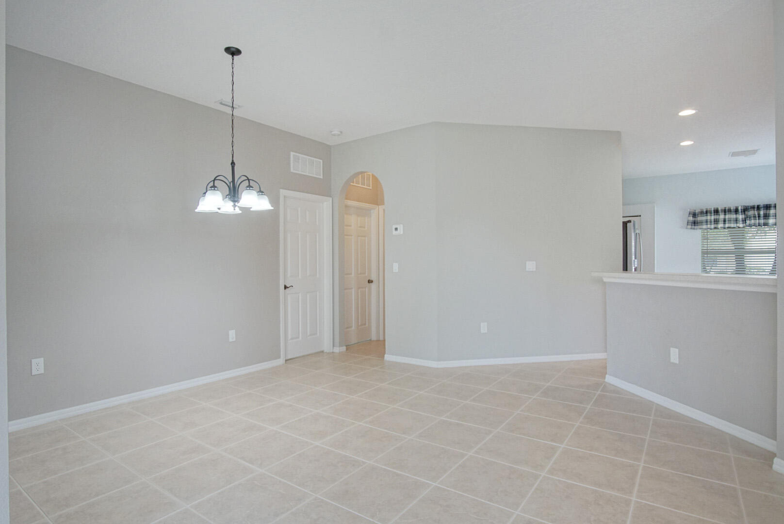 229 SW Manatee Springs Way