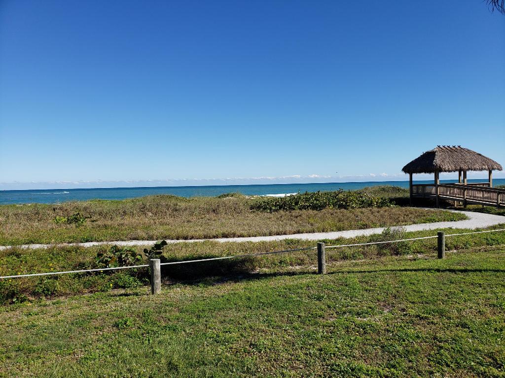 5151 N Highway A1a 712