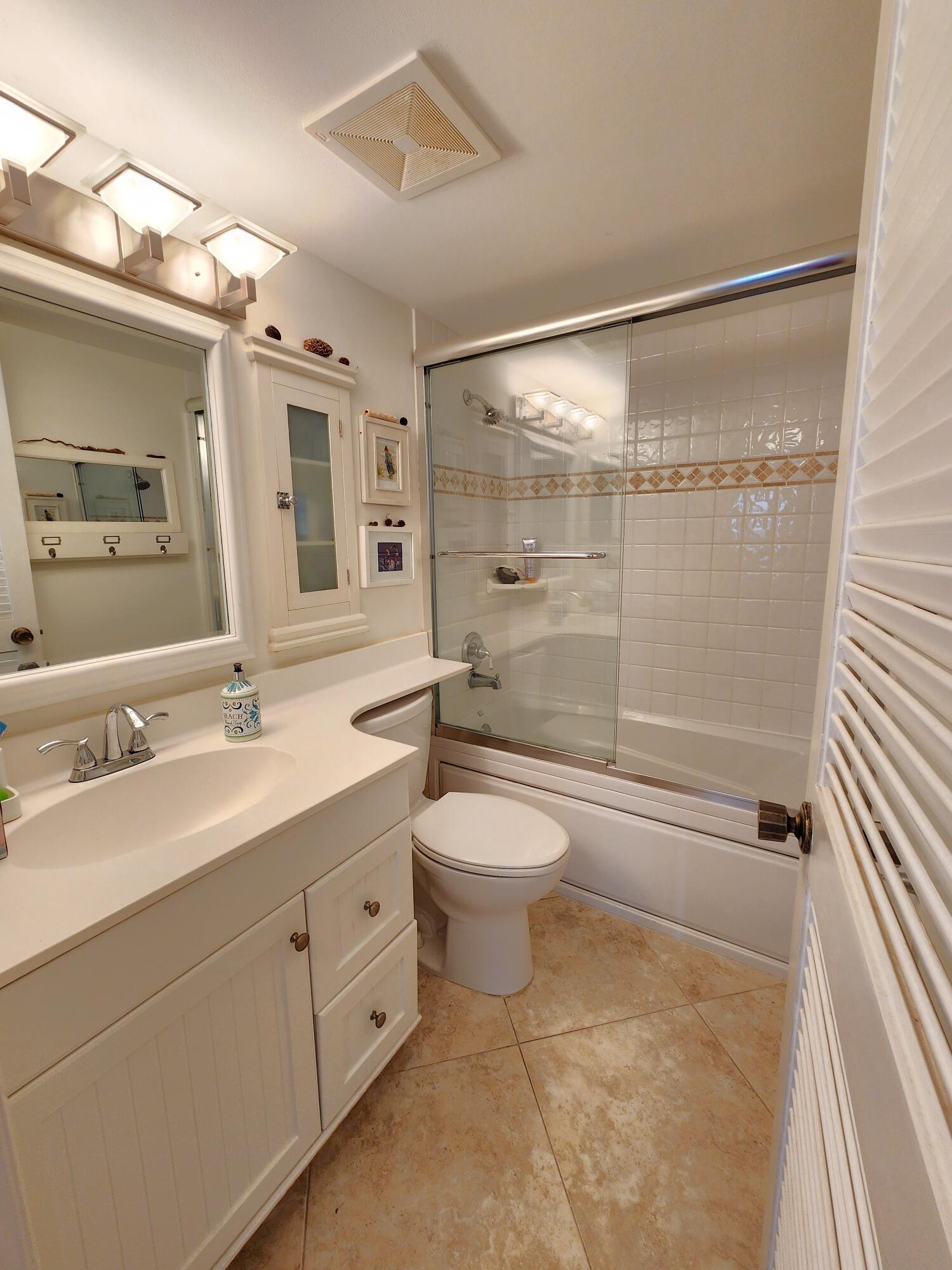 5151 N Highway A1a 712
