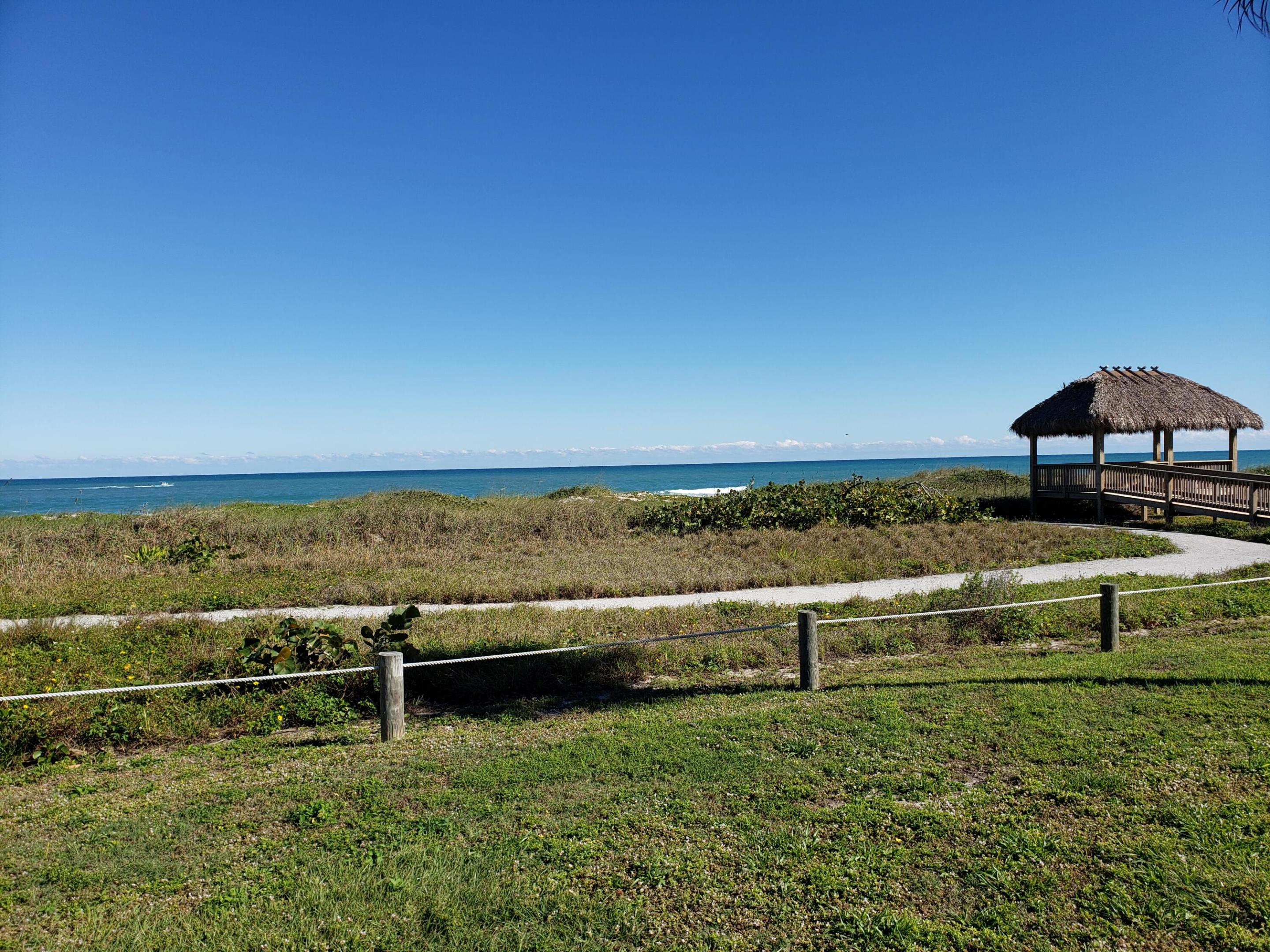 5151 N Highway A1a 712