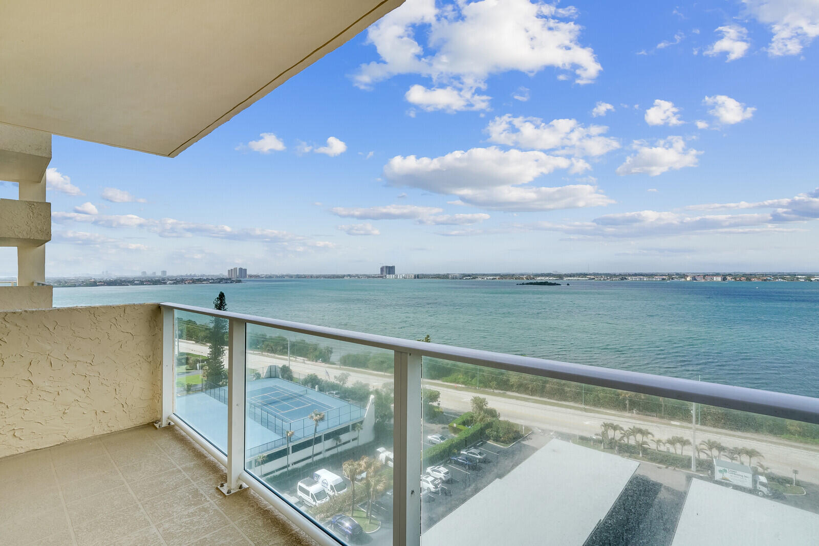 5440 N Ocean Drive 1102