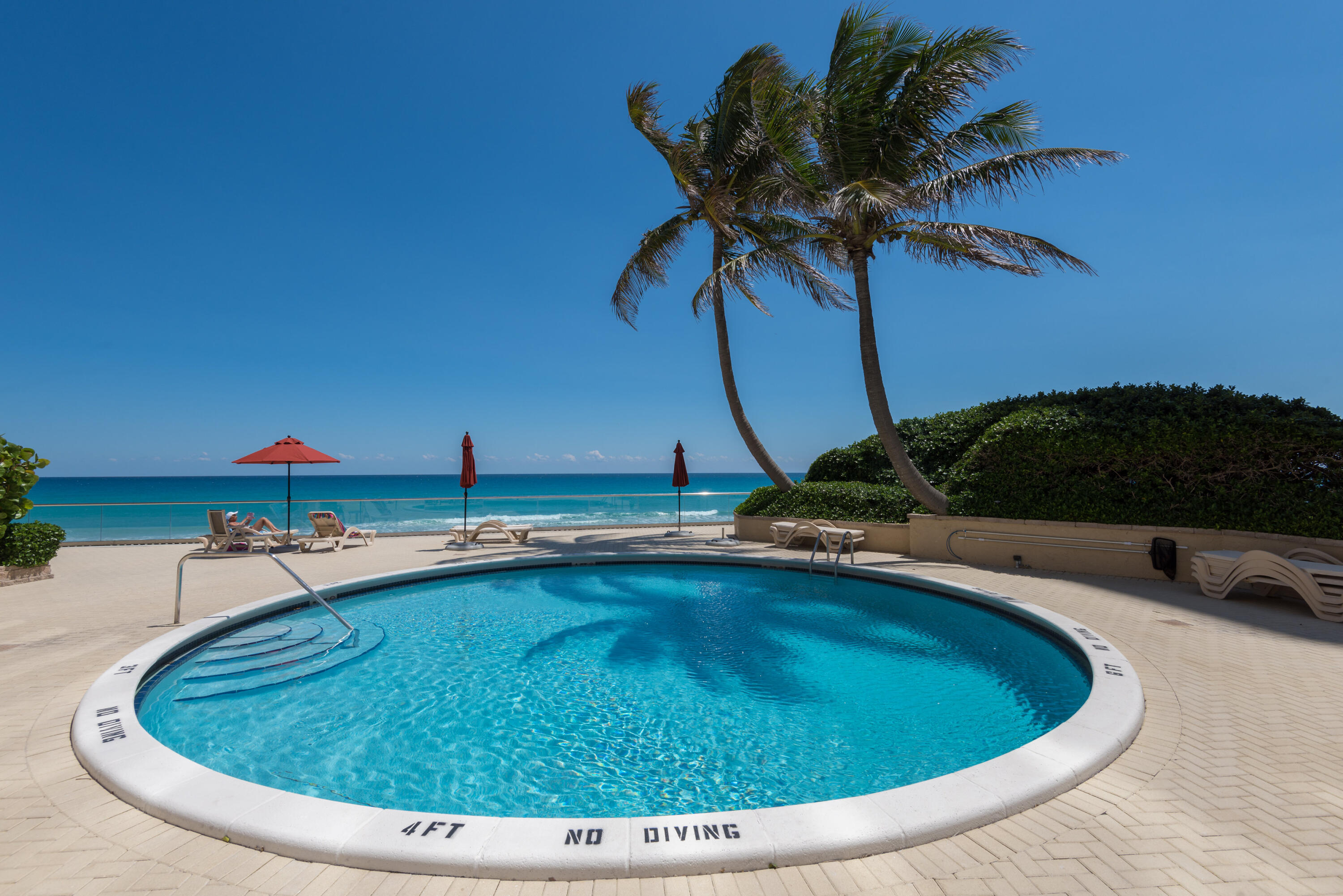 5440 N Ocean Drive 1102