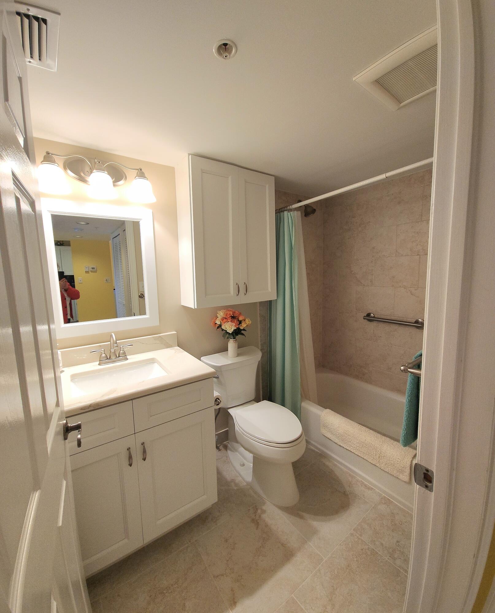 5167 N Highway A1a 402