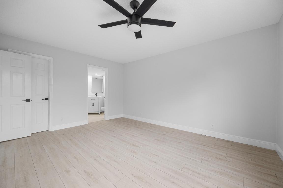 214 Seabreeze Circle