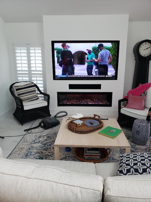 6419 Woodthrush Court