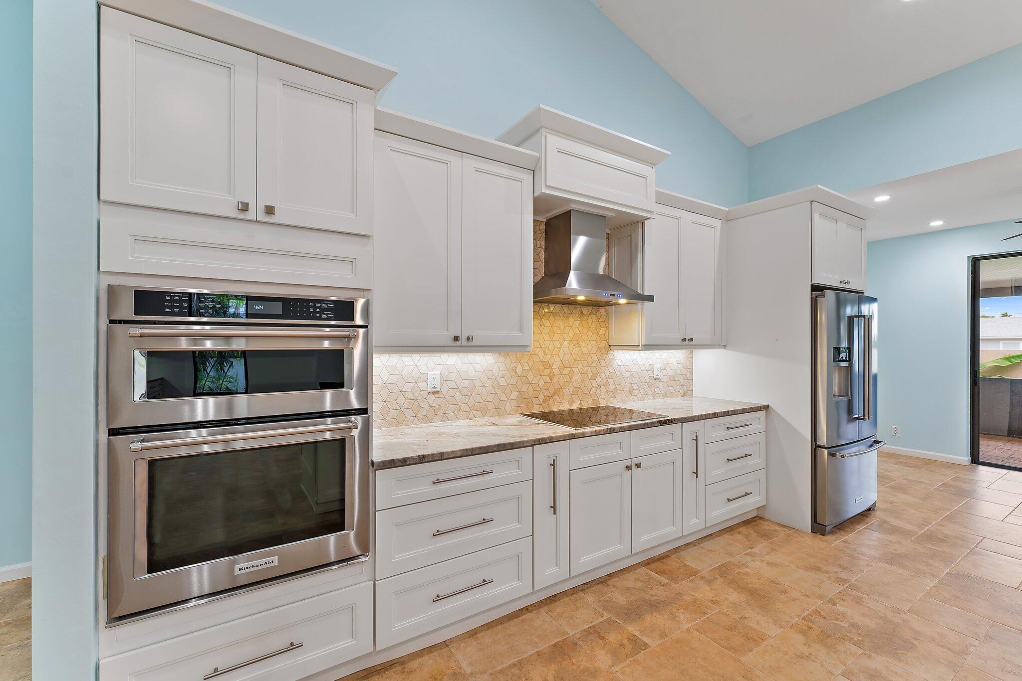 13081 SE Green Turtle Way