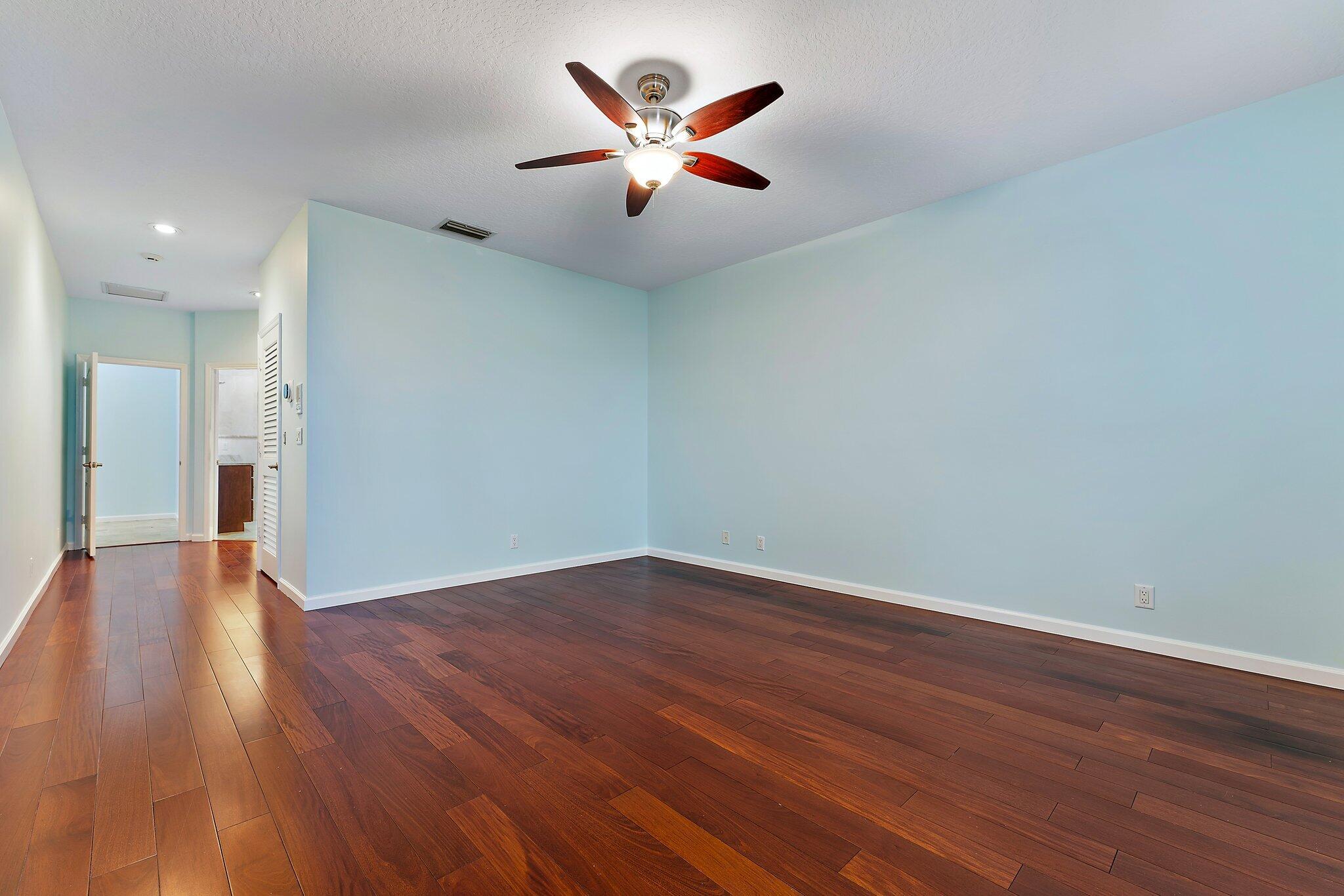 13081 SE Green Turtle Way