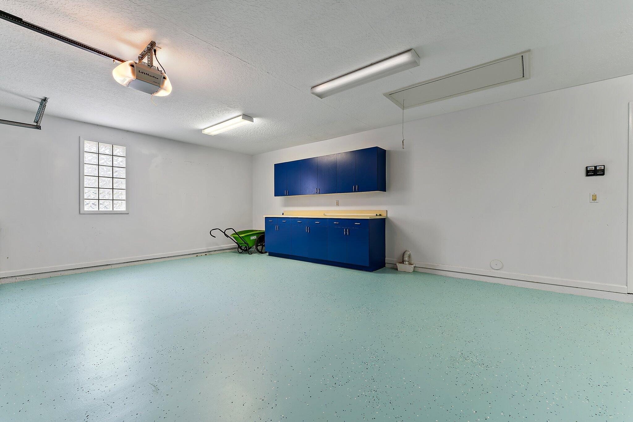 13081 SE Green Turtle Way