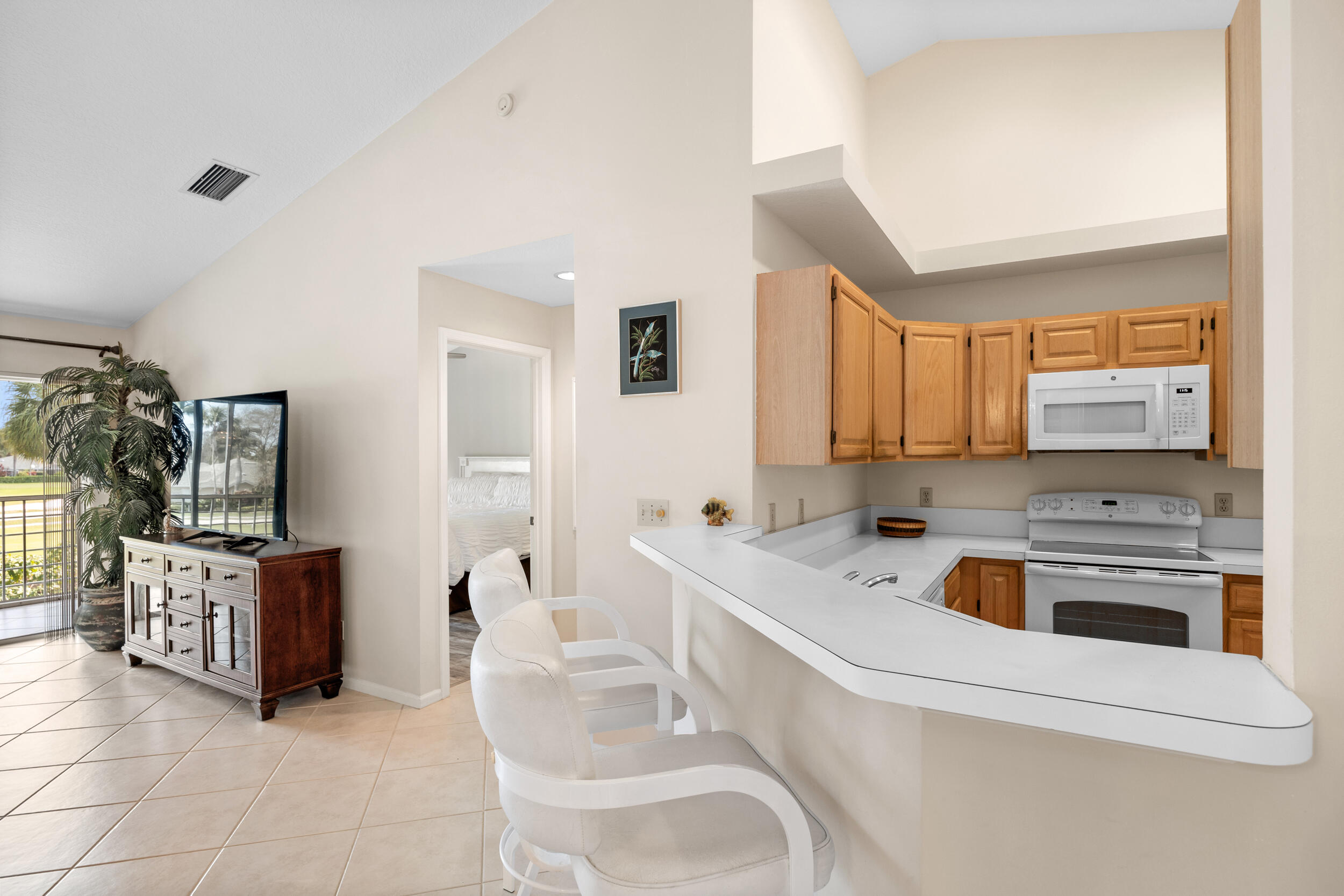 802 Muirfield Court 802e