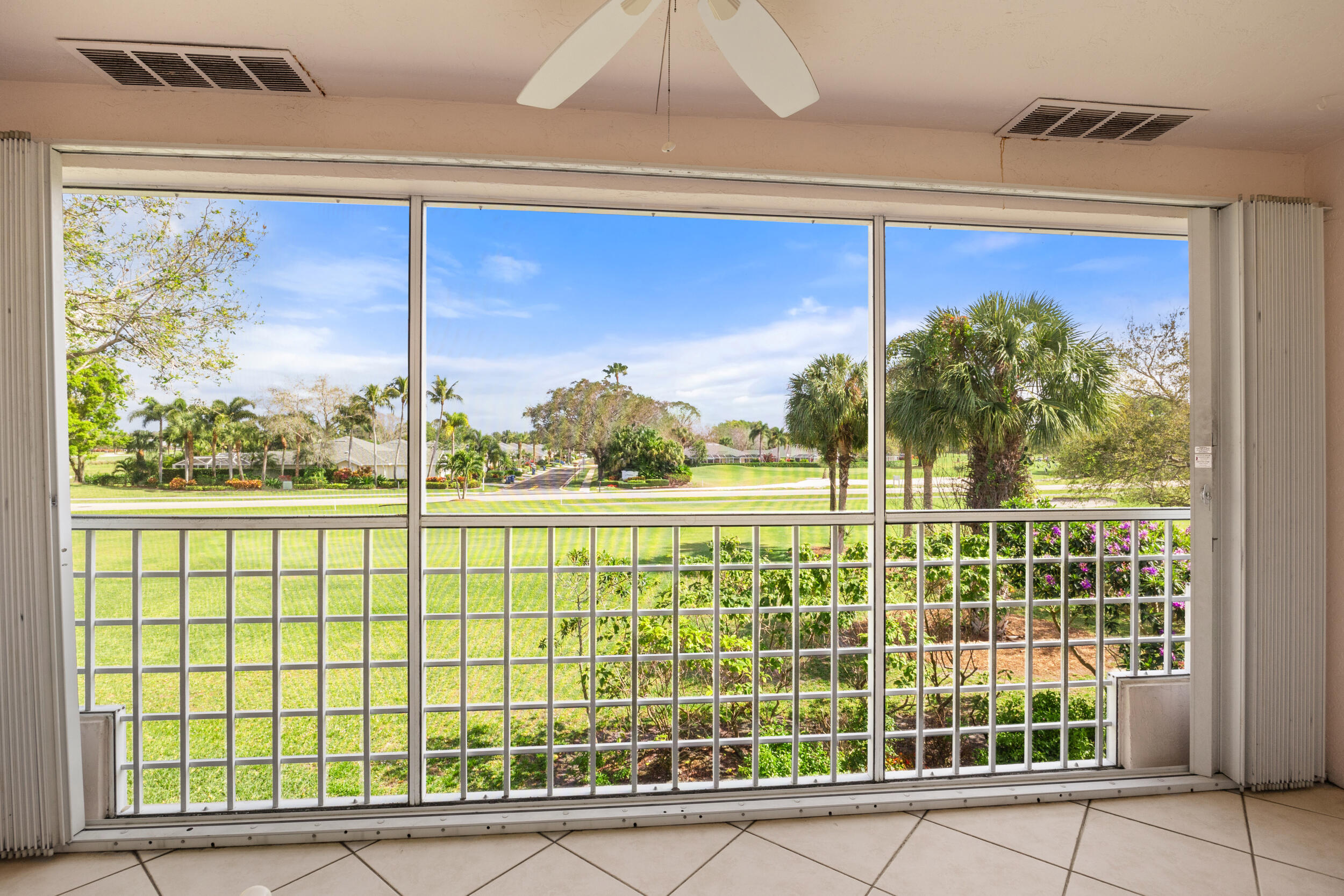 802 Muirfield Court 802e