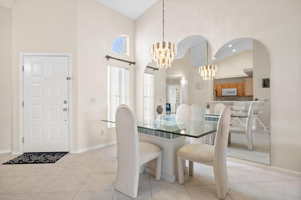 802 Muirfield Court 802e