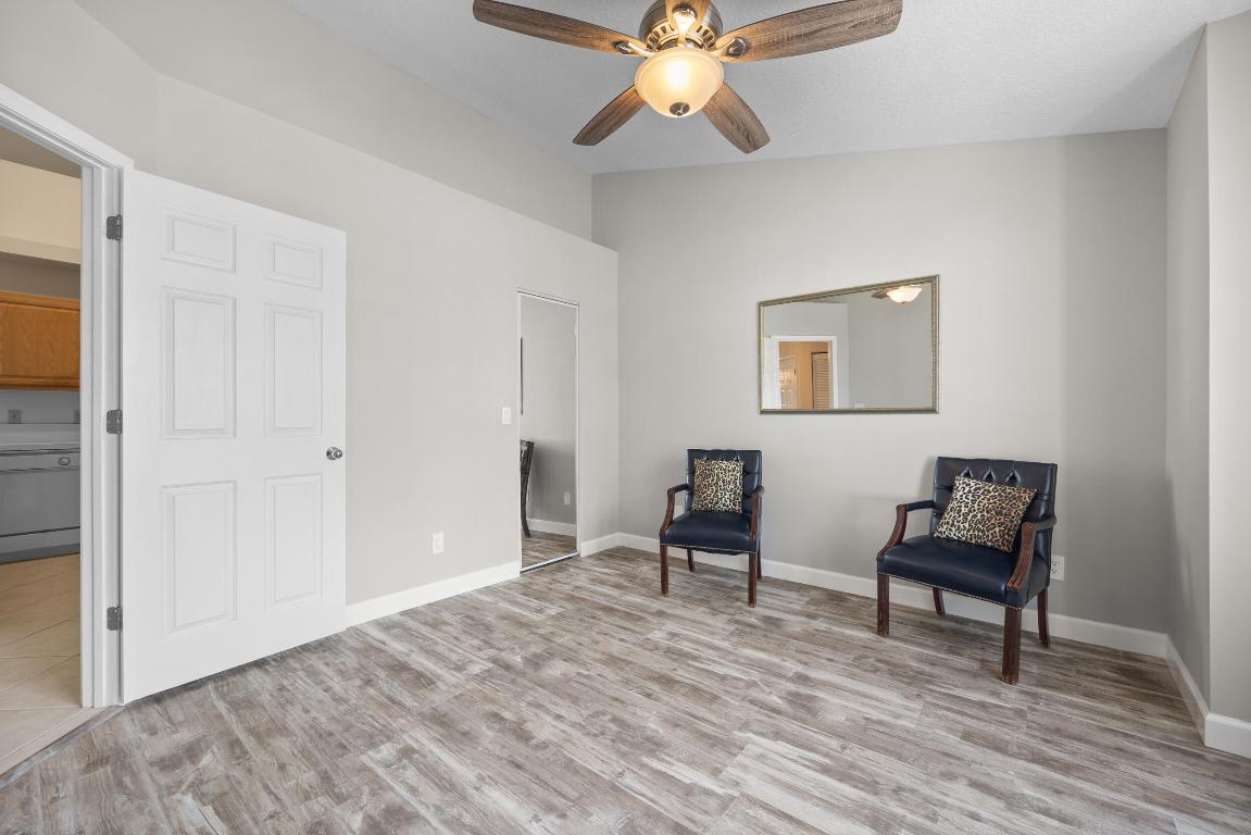 802 Muirfield Court 802e