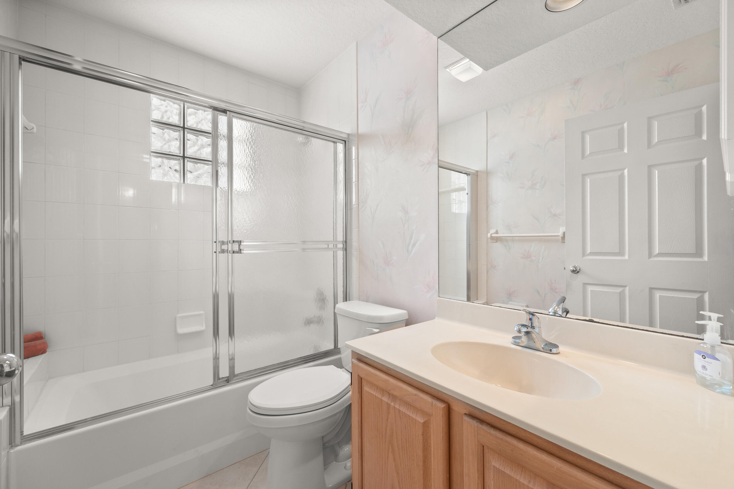 802 Muirfield Court 802e