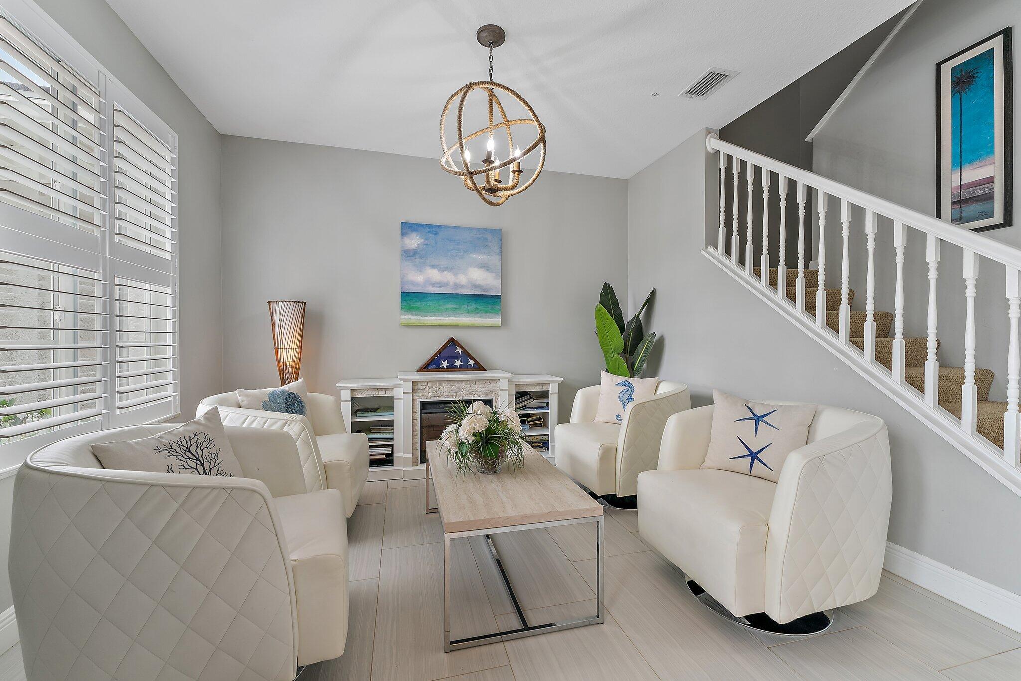 573 E Cocoplum Drive E