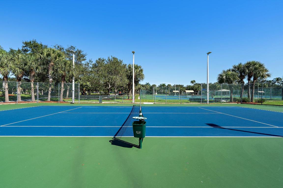 573 E Cocoplum Drive E