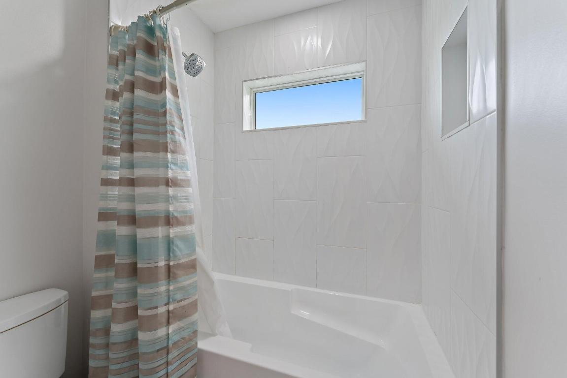 573 E Cocoplum Drive E