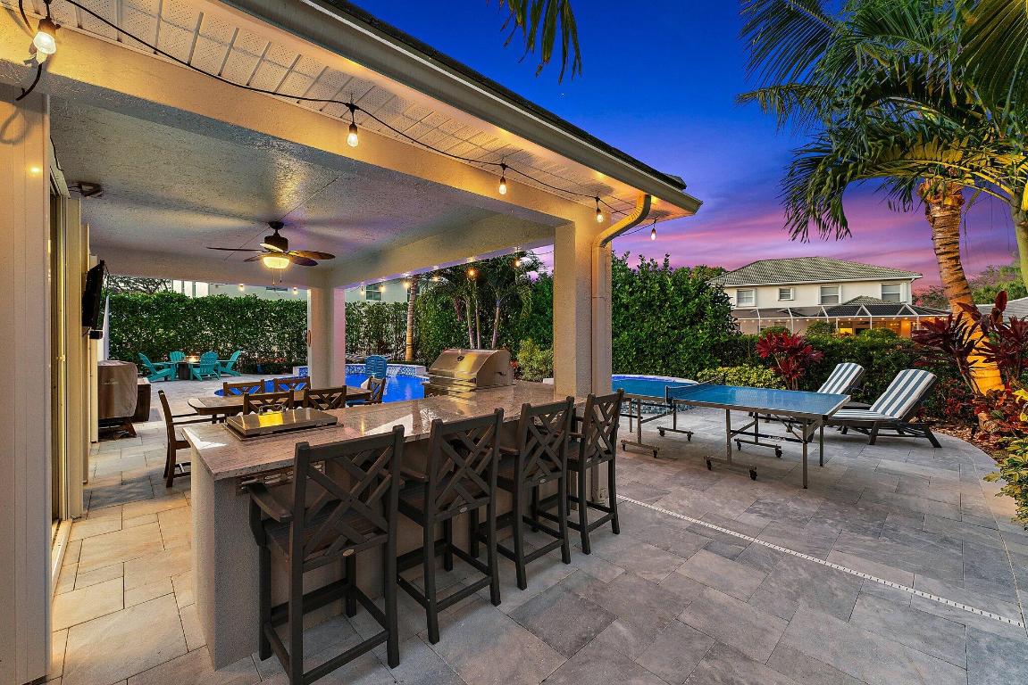 573 E Cocoplum Drive E