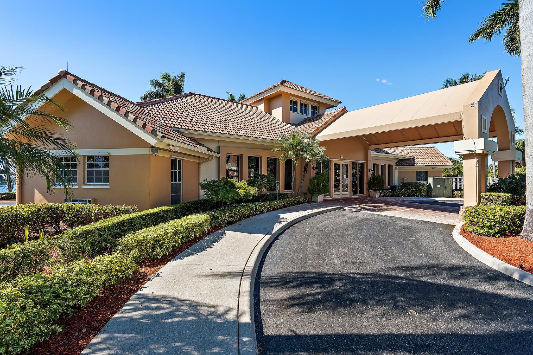 573 E Cocoplum Drive E