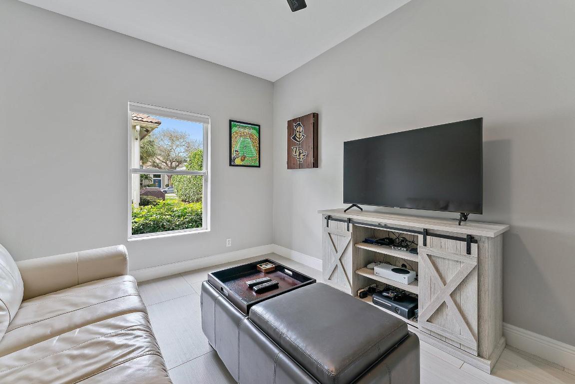 573 E Cocoplum Drive E