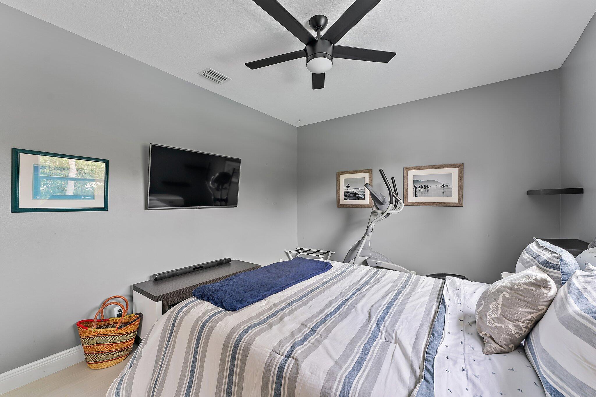 573 E Cocoplum Drive E