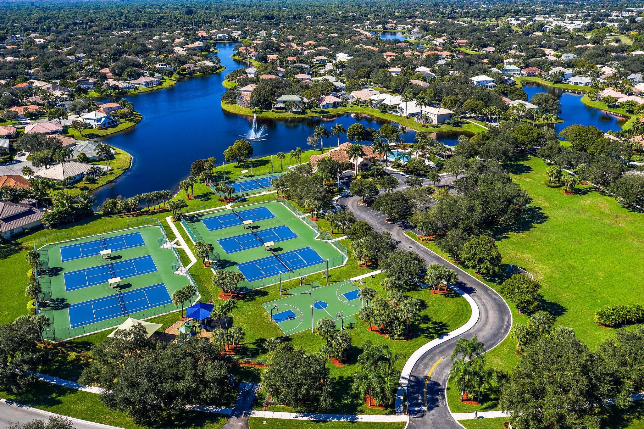 573 E Cocoplum Drive E