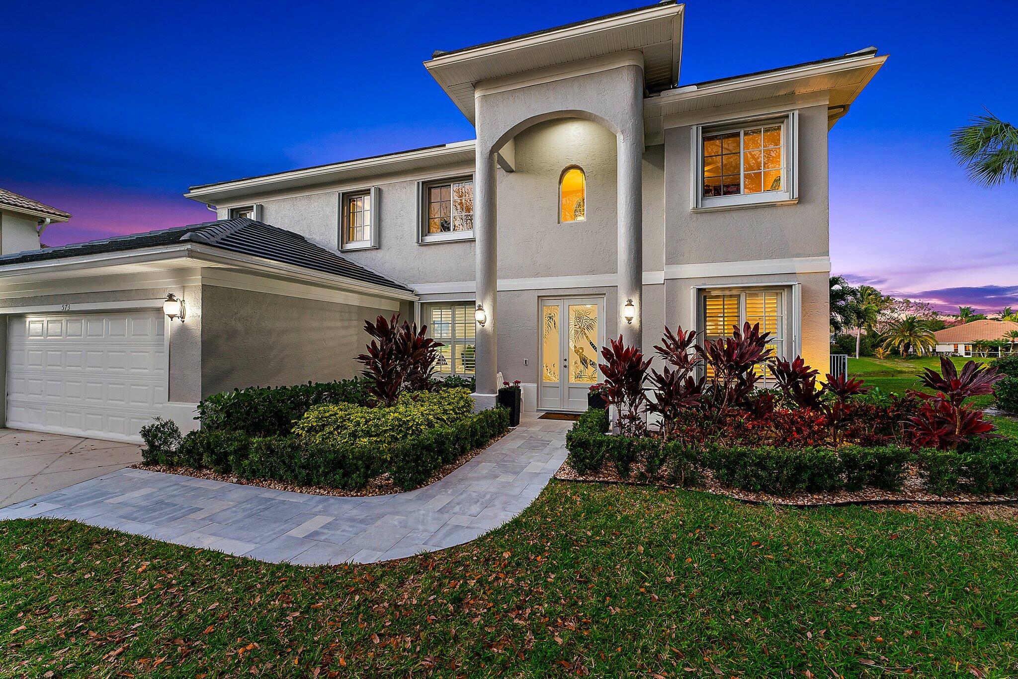 573 E Cocoplum Drive E