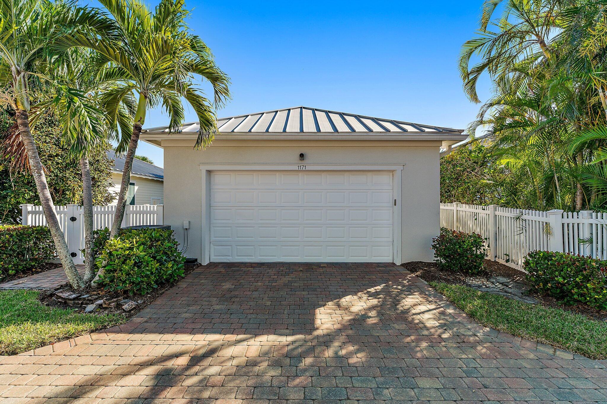 1171 Key Largo Street