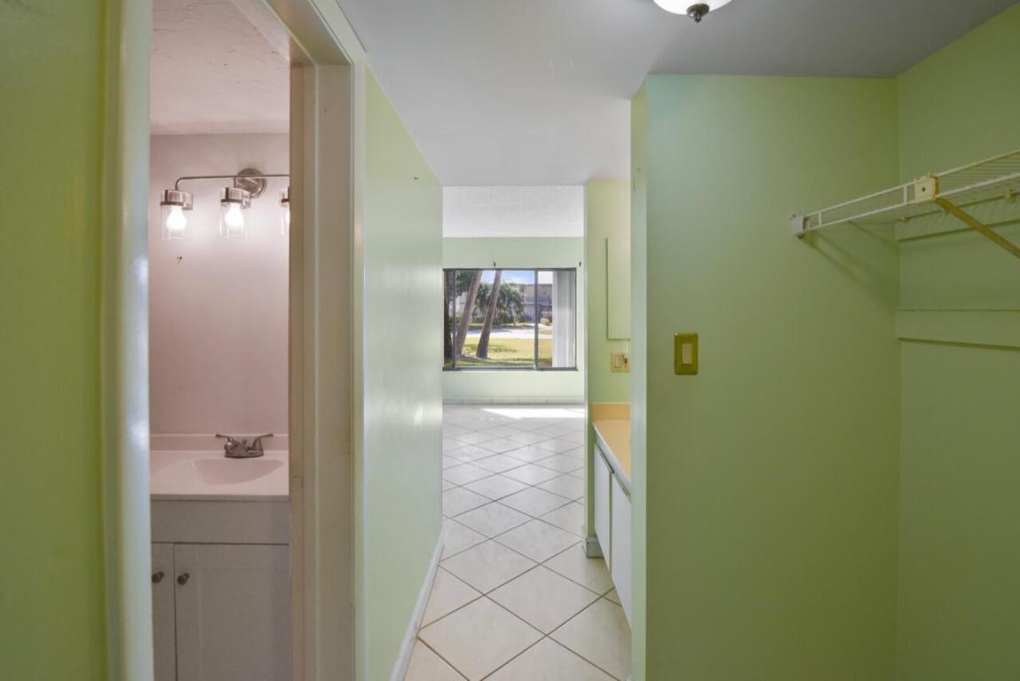 2223 NW 22nd Avenue 11-102