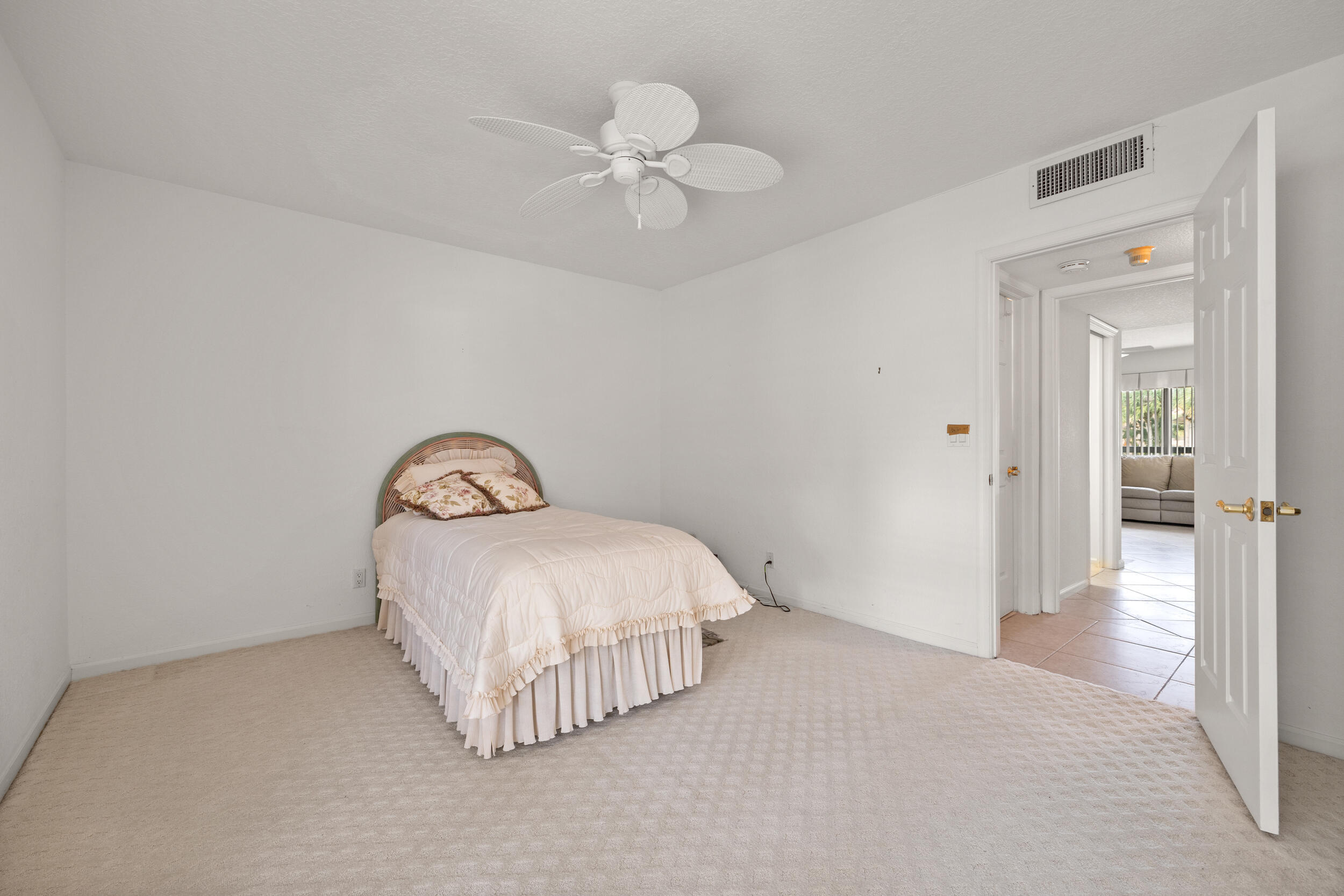 10507 SE Terrapin Place E-202