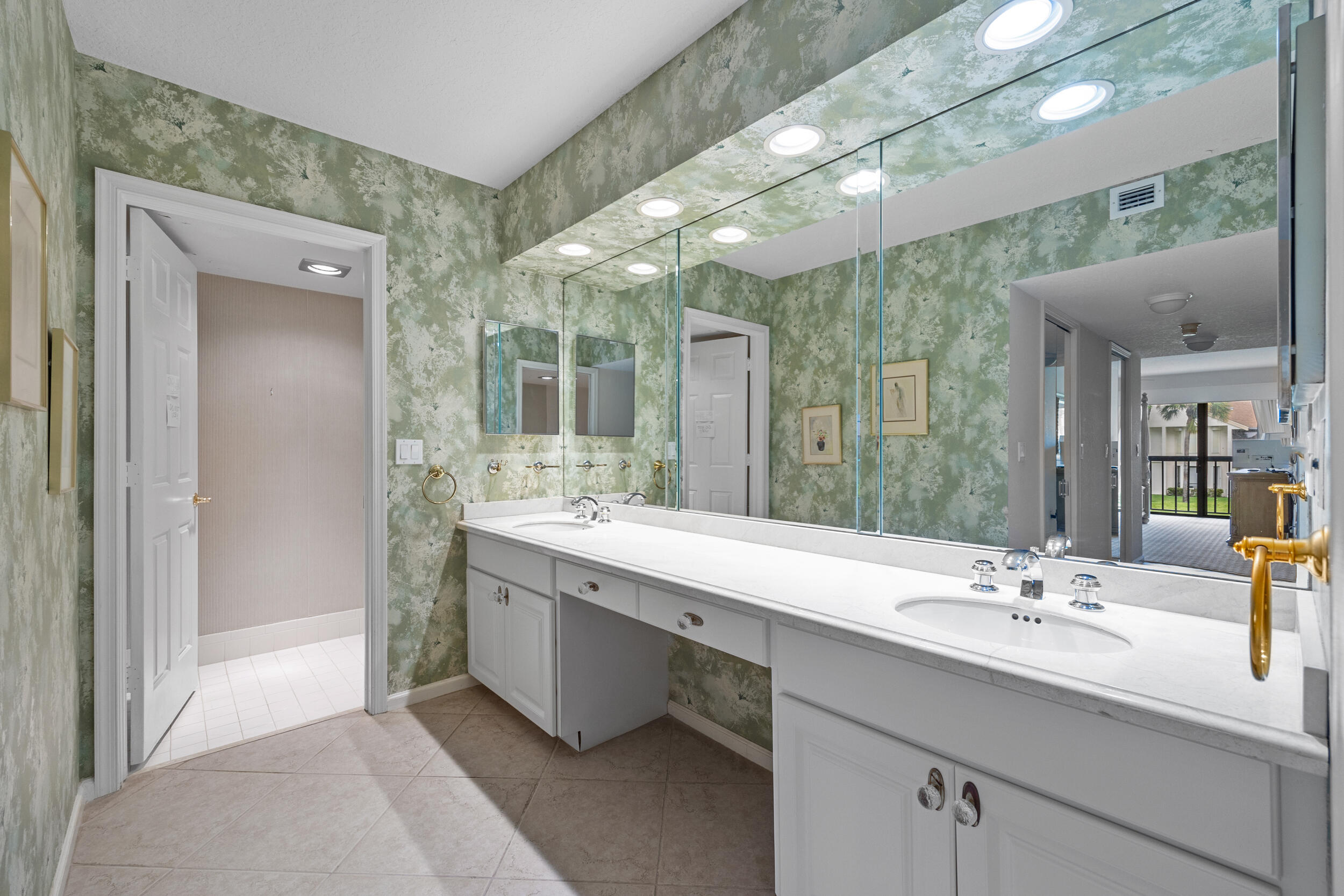 10507 SE Terrapin Place E-202