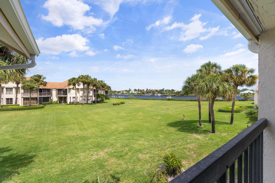 10507 SE Terrapin Place E-202