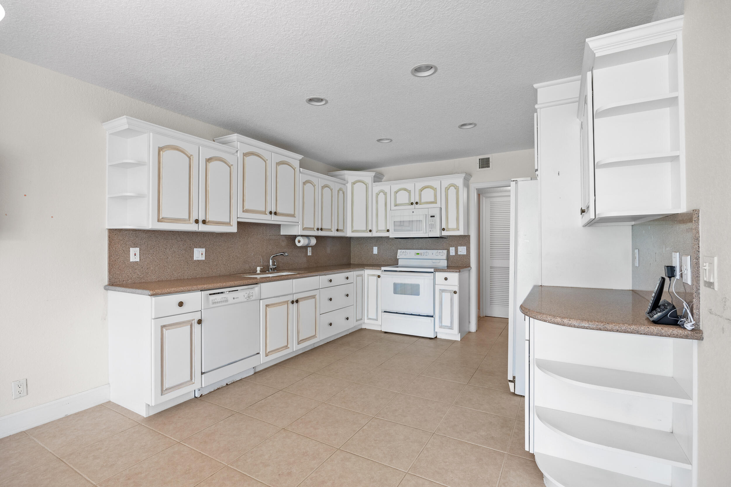 10507 SE Terrapin Place E-202