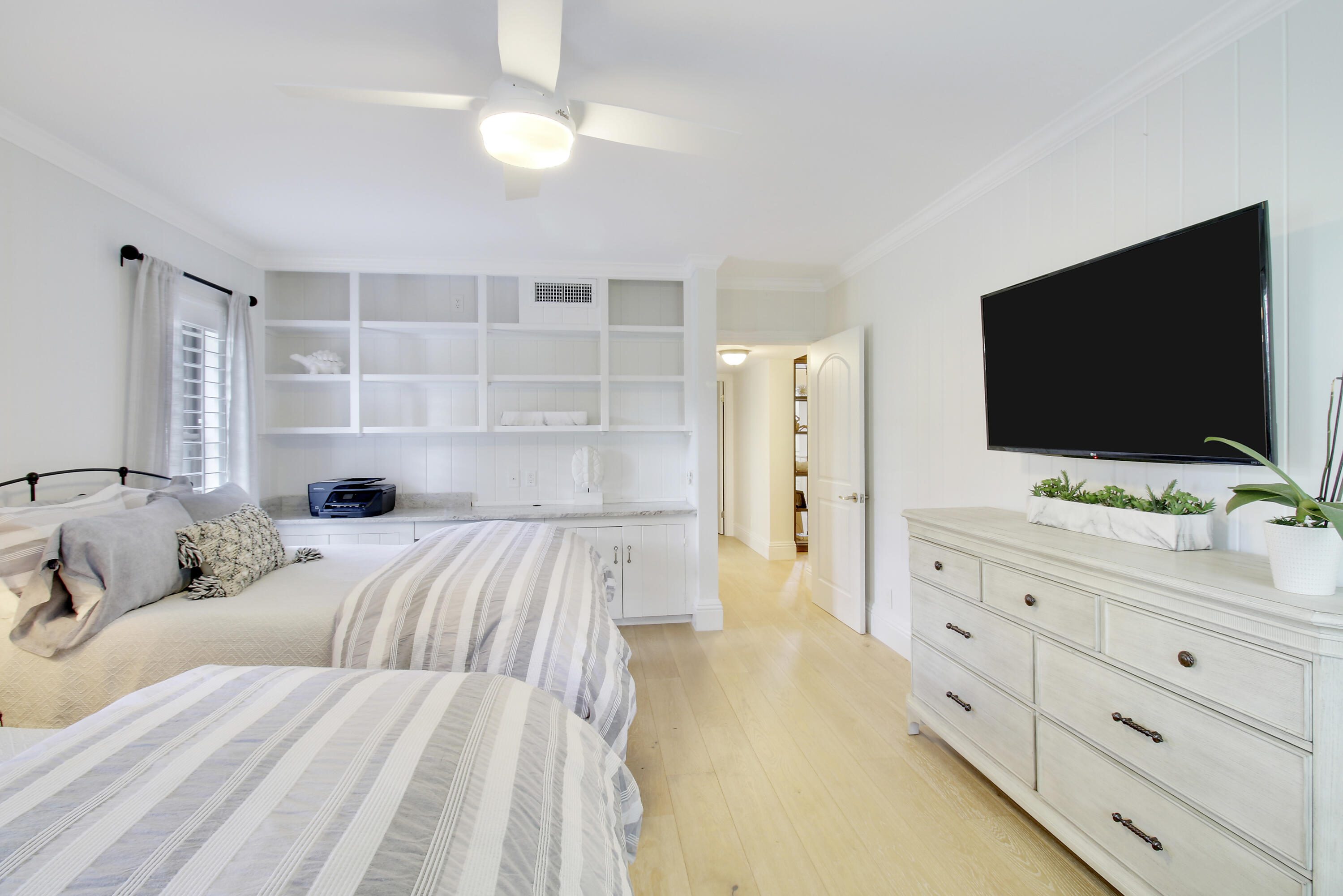 300 N Highway A1a, 106i