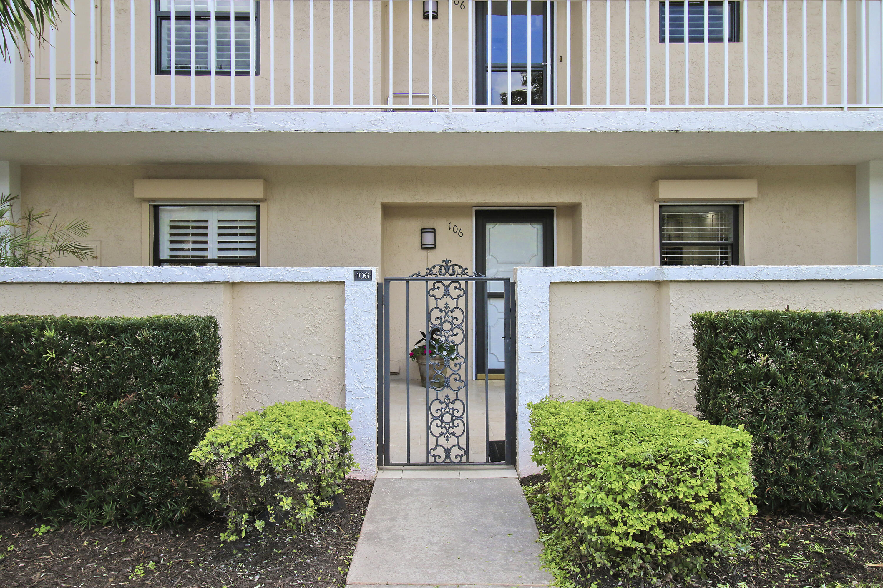 300 N Highway A1a, 106i