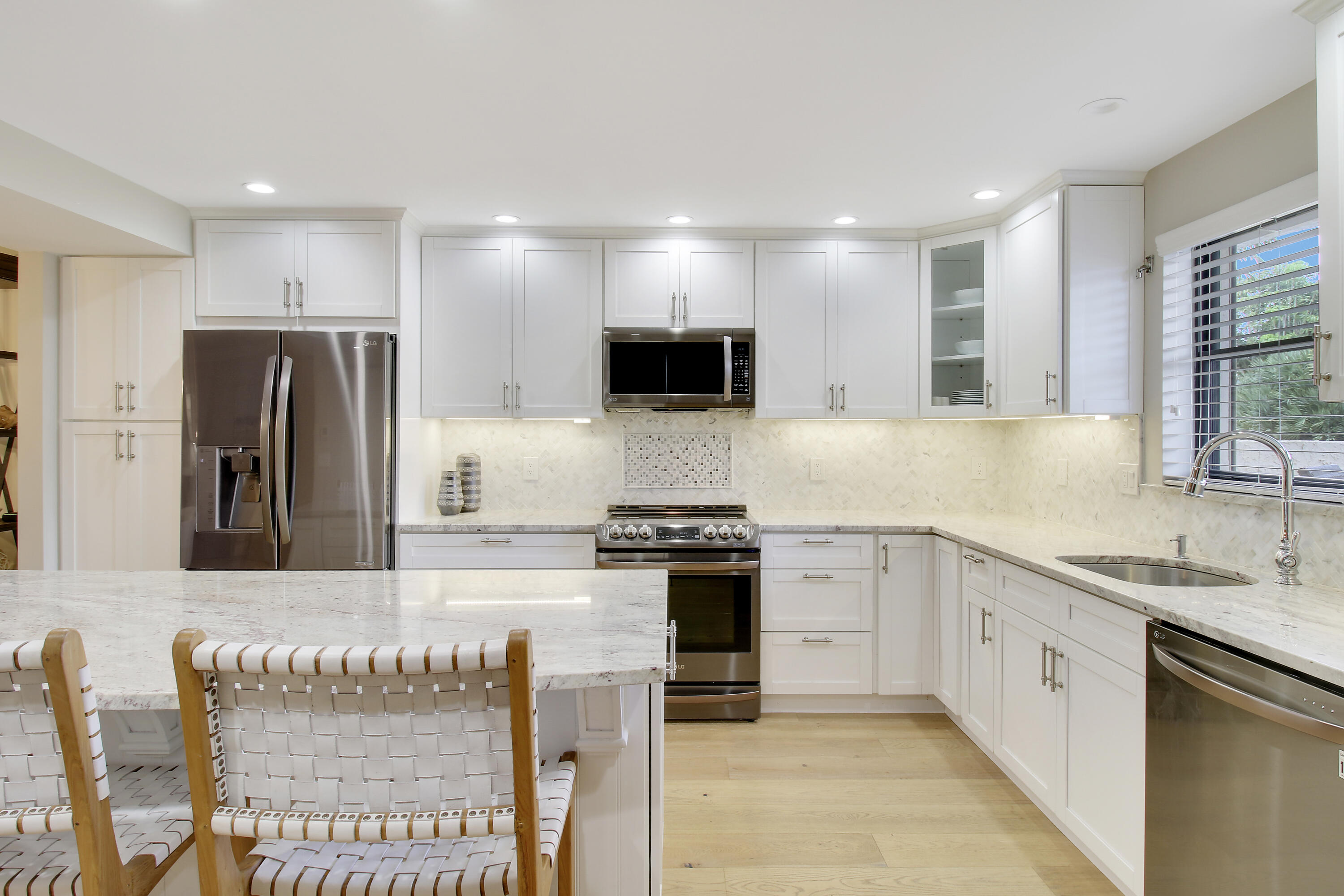 300 N Highway A1a, 106i