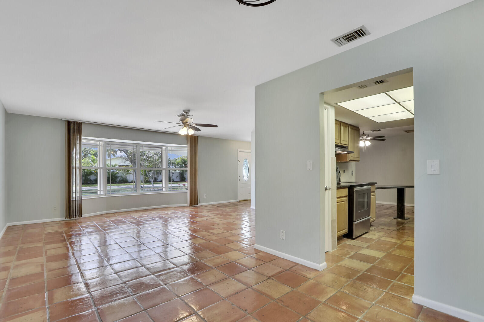 53 Willow Road