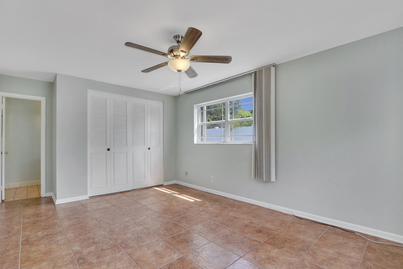 53 Willow Road