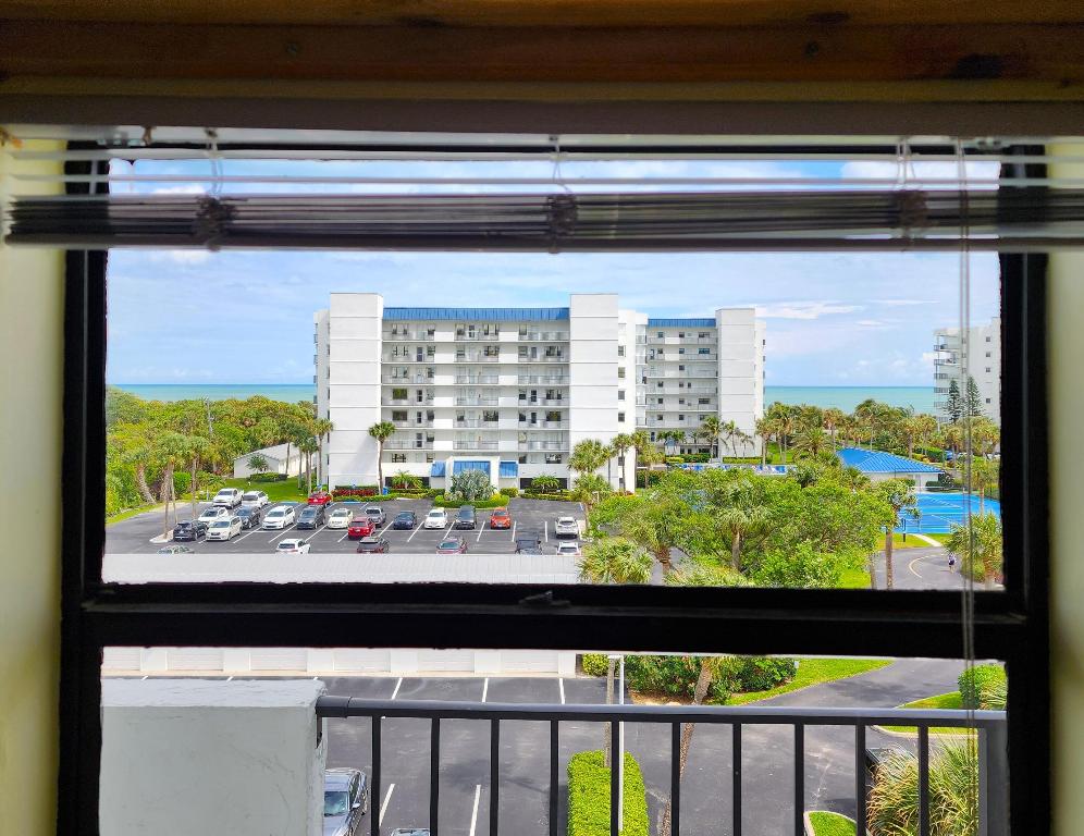 5155 N Highway A1a 512