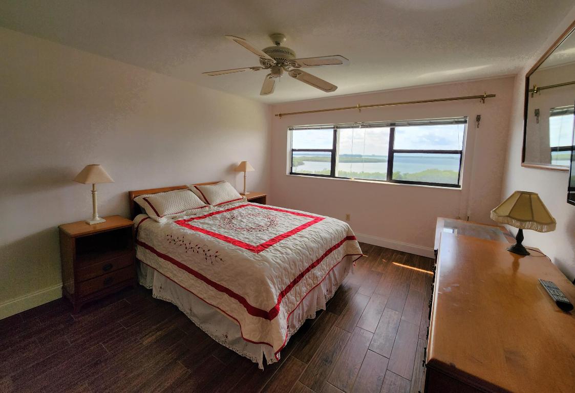 5155 N Highway A1a 512