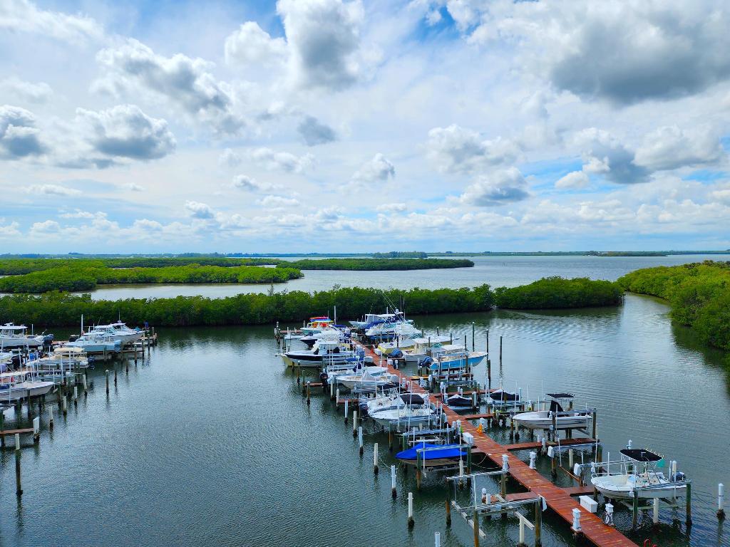 5155 N Highway A1a 512