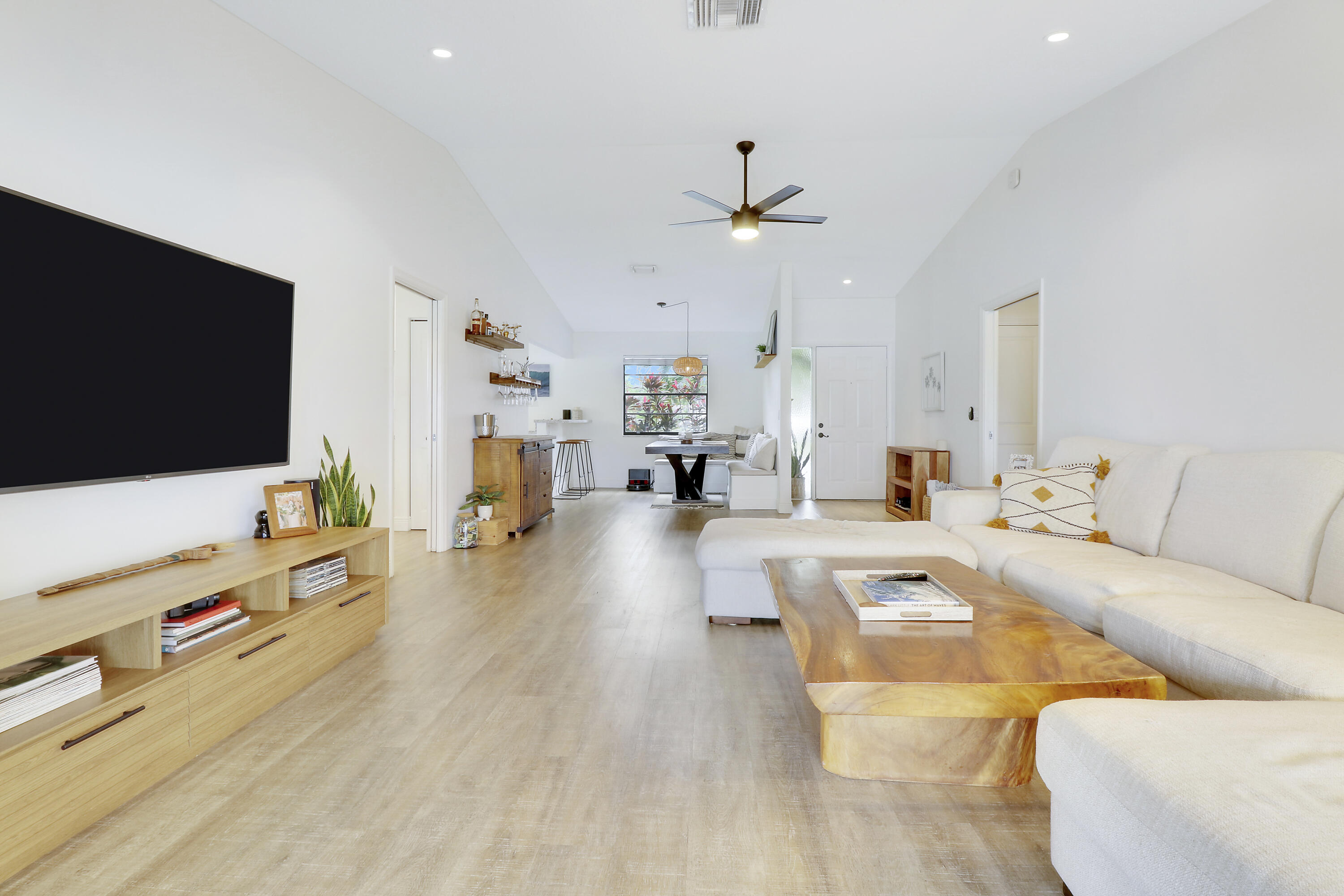 124 Timberline Drive