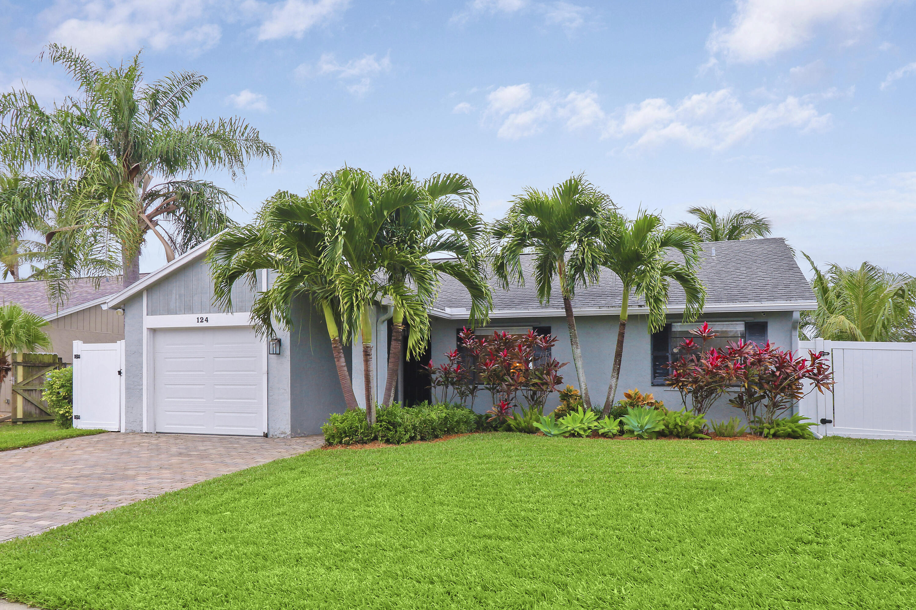 124 Timberline Drive